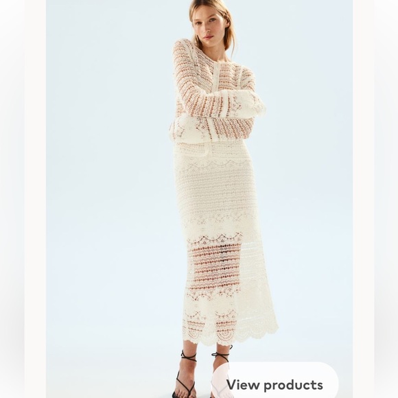 Crochet like skirt and cardigan - Picture 2 of 6